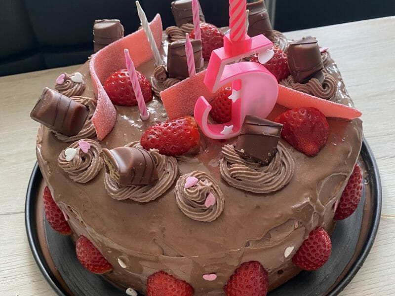 Cliquez pour zoomer ! Layer cake Kinder Bueno Thermomix par latelier_4