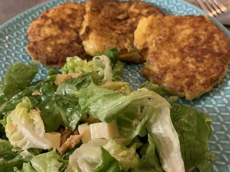 Cliquez pour zoomer ! Galettes de chou-fleur et sauce yaourt Thermomix par elodie_1253