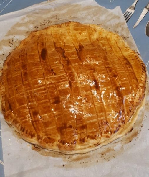 Cliquez pour zoomer ! Galette des rois à la frangipane Thermomix par Tiotesab