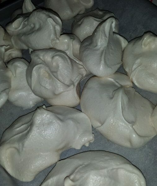 Cliquez pour zoomer ! Meringues Thermomix par Sabrina84150
