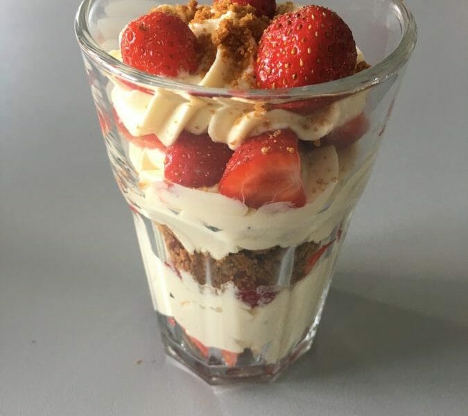 Cliquez pour zoomer ! Tiramisu aux framboises et spéculoos Thermomix par Maureen1204