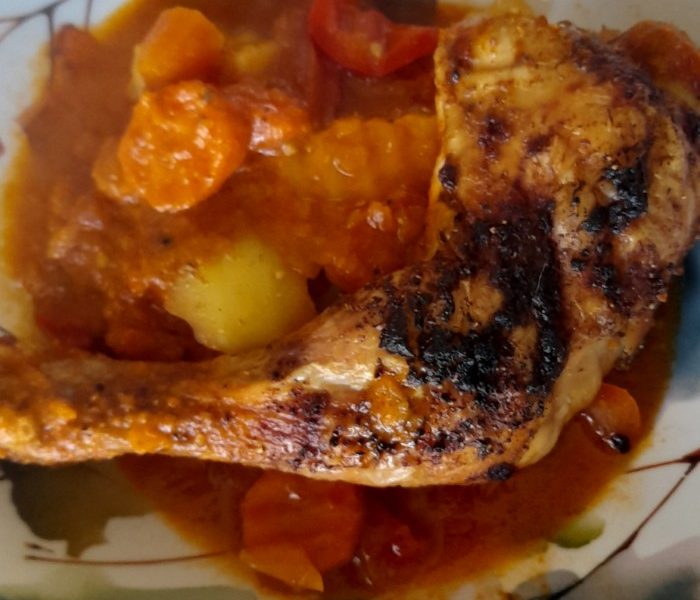 Cliquez pour zoomer ! Poulet aux pommes de terre, poivron et tomates Thermomix par mimireille