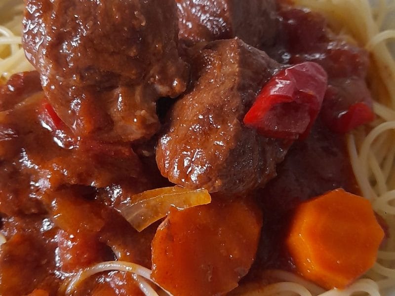 Cliquez pour zoomer ! Goulash de boeuf Thermomix par mimireille