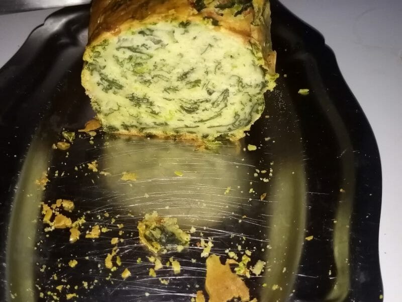 Cliquez pour zoomer ! Cake aux épinards, mozzarella et pesto Thermomix par Sandrine