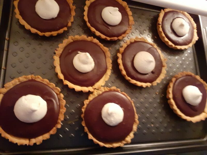 Cliquez pour zoomer ! Tartelettes chocolat et caramel beurre salé Thermomix par audrey_4384