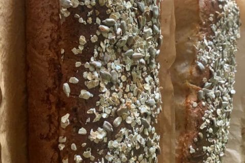 Cliquez pour zoomer ! Pain aux flocons d’avoine et au miel Thermomix par nanie4284