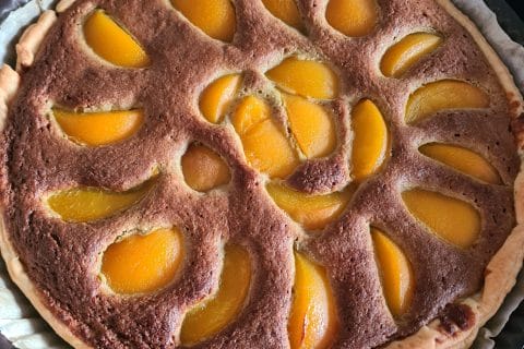 Cliquez pour zoomer ! Tarte aux pêches jaunes et pistache Thermomix par lanceclem
