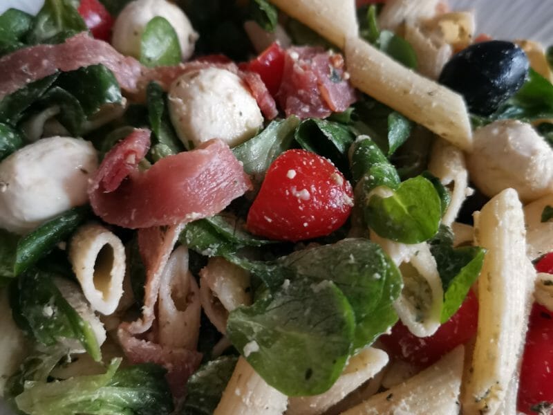 Cliquez pour zoomer ! Salade de penne à l’italienne Thermomix par Letty88