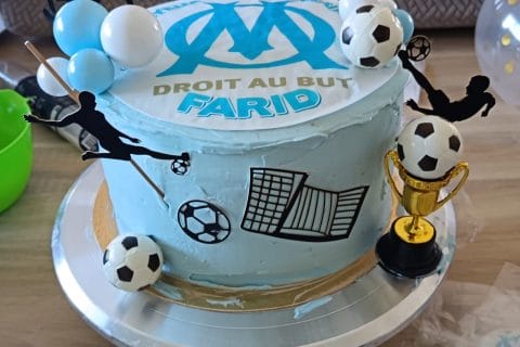 Cliquez pour zoomer ! Layer cake Kinder Bueno Thermomix par marniaabd