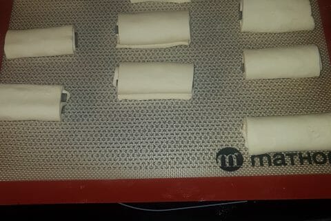 Cliquez pour zoomer ! Pâte feuilletée en escargot Thermomix par bichette057