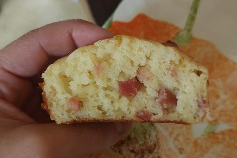 Cliquez pour zoomer ! Mini muffins au comté et aux lardons Thermomix par malika57140