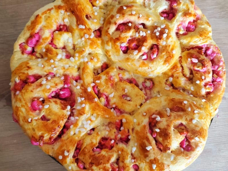 Cliquez pour zoomer ! Brioche aux pralines roses Thermomix par laur44