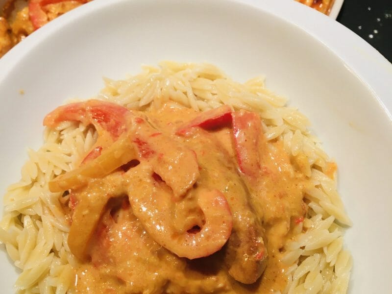 Cliquez pour zoomer ! Poulet à la crème de poivrons Thermomix par Elodie1280