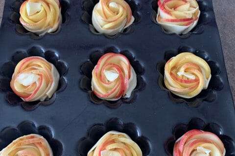 Cliquez pour zoomer ! Roses feuilletées aux pommes Thermomix par cricridu10