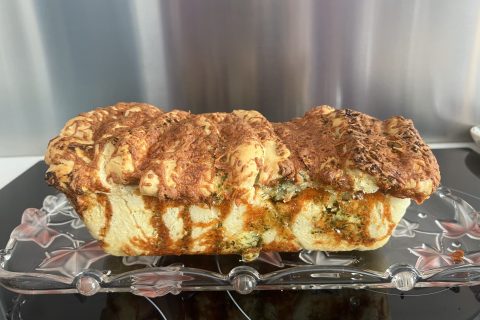 Cliquez pour zoomer ! Pain à l’ail, persil et mozzarella Thermomix par cricridu10