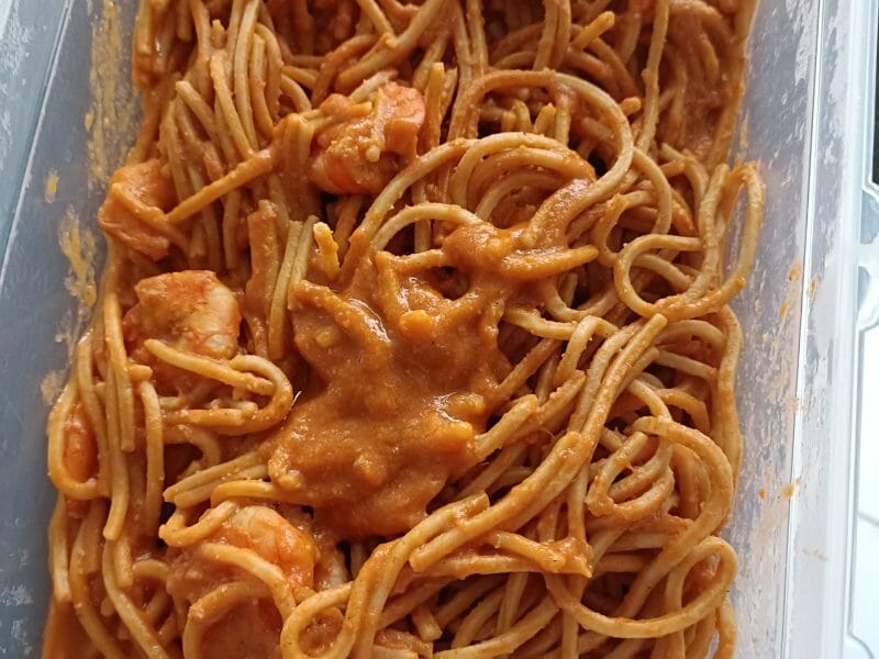 Cliquez pour zoomer ! Spaghettis aux crevettes et à l’ail Thermomix par tininie