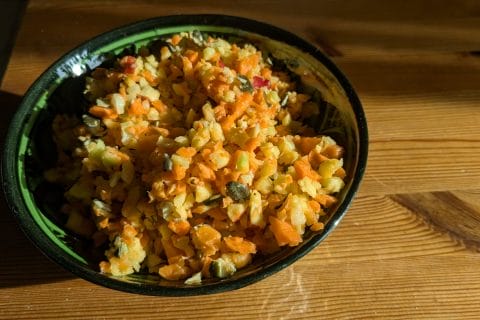 Cliquez pour zoomer ! Salade de chou-rave, carotte et pomme Thermomix par elenajalan
