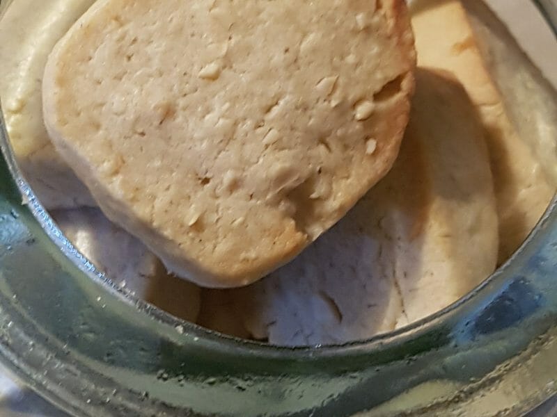 Cliquez pour zoomer ! Biscuits à la cardamome et aux pistaches Thermomix par elenajalan