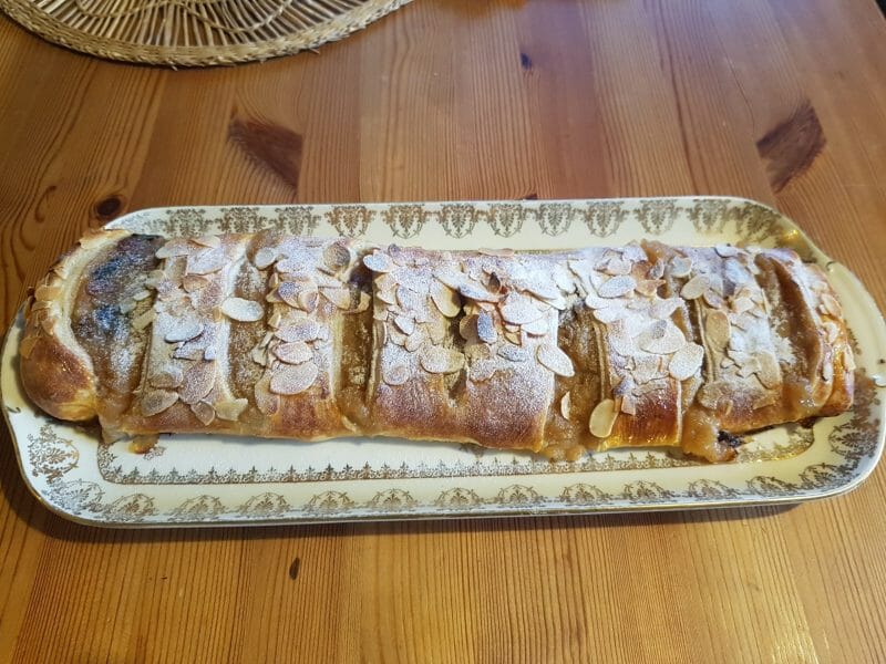 Cliquez pour zoomer ! Apfelstrudel – Strudel aux pommes Thermomix par elenajalan