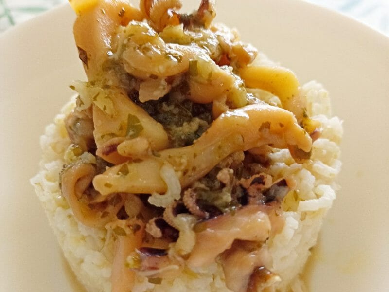 Cliquez pour zoomer ! Seiches à l’ail et au persil Thermomix par ady83