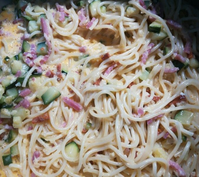 Cliquez pour zoomer ! Pâtes aux courgettes façon carbonara Thermomix par Didou2
