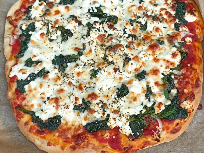 Cliquez pour zoomer ! Pizza épinards et feta Thermomix par jennysafe