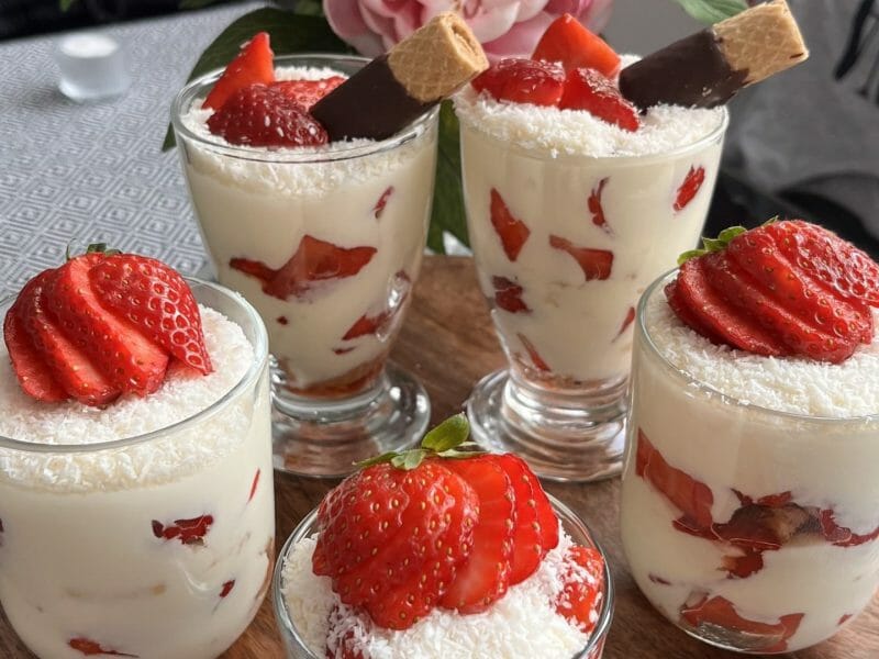 Cliquez pour zoomer ! Délices fraises et chocolat blanc Thermomix par ptitlu76