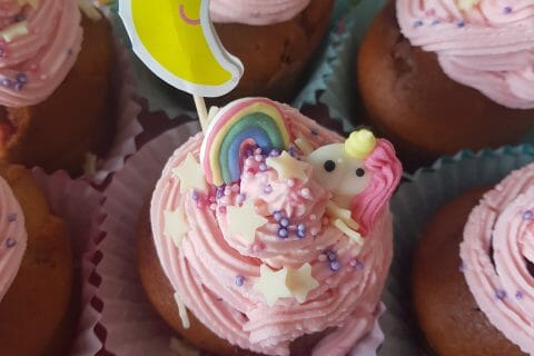 Cliquez pour zoomer ! Cupcakes à la framboise Thermomix par Caroline1508