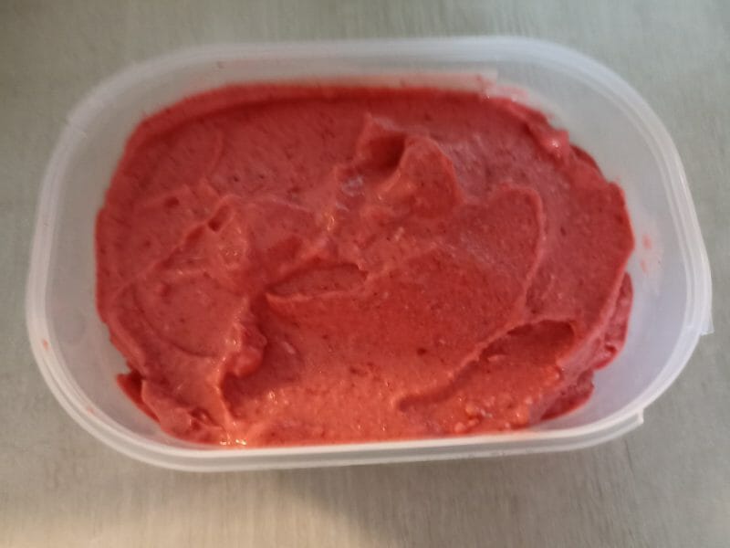 Cliquez pour zoomer ! Glace à la fraise Thermomix par corinnebzh