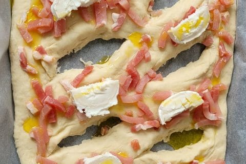 Cliquez pour zoomer ! Fougasse chèvre et lardons Thermomix par marl13