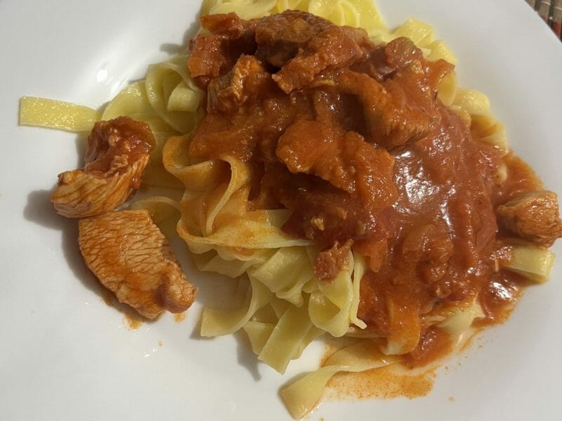 Cliquez pour zoomer ! Sauté de poulet au chorizo Thermomix par marie-gina