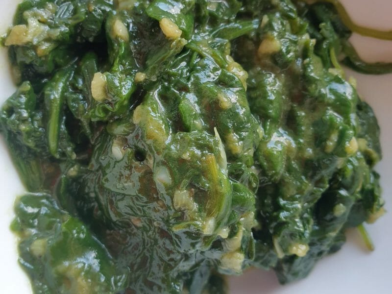 Cliquez pour zoomer ! Épinards sautés à l’ail Thermomix par adye