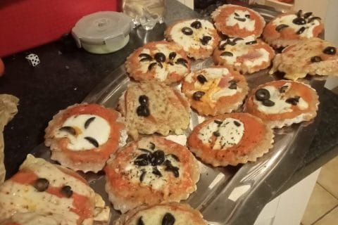 Cliquez pour zoomer ! Mini pizzas Halloween Thermomix par caroline_736