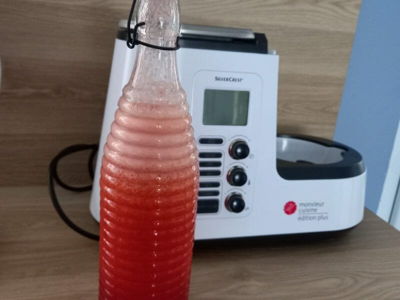 Cliquez pour zoomer ! Limonade à la fraise Thermomix par z0202