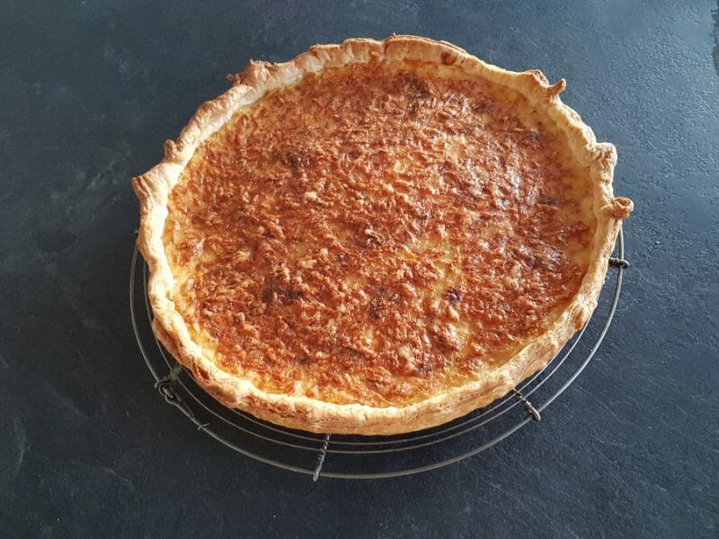 Cliquez pour zoomer ! Tarte feuilletée aux oignons Thermomix par Moutonnette