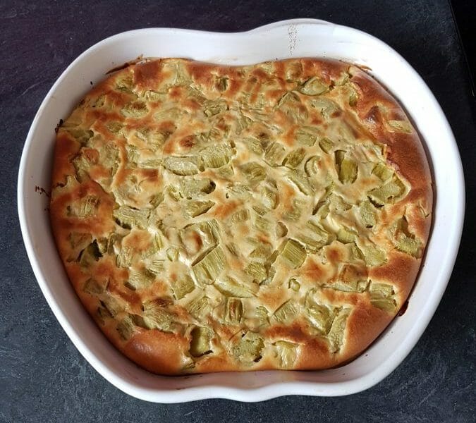 Cliquez pour zoomer ! Clafoutis à la rhubarbe Thermomix par Moutonnette