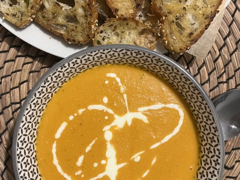 Cliquez pour zoomer ! Soupe de lentilles corail, curry et coco Thermomix par leilaliloo