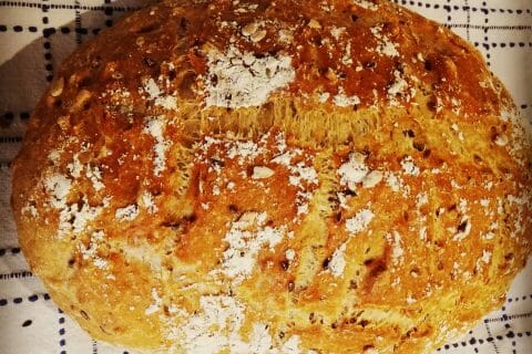 Cliquez pour zoomer ! Pain Cocotte Thermomix par Krikrell