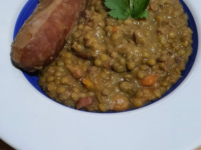 Cliquez pour zoomer ! Lentilles et ses saucisses Thermomix par stitchlys