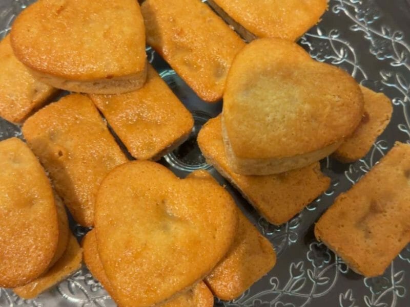 Cliquez pour zoomer ! Petits gâteaux poires et miel Thermomix par lanadiou