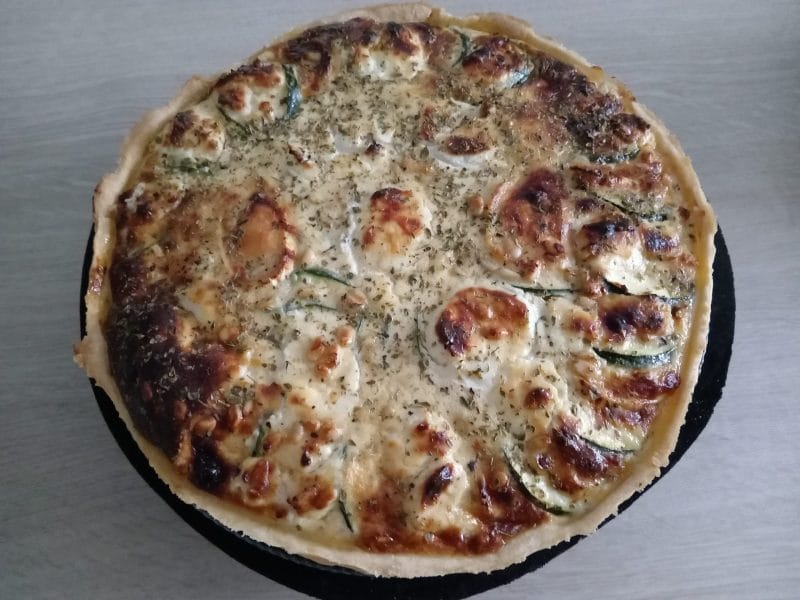 Cliquez pour zoomer ! Tarte courgettes, chèvre et pignons de pin Thermomix par mirjiana