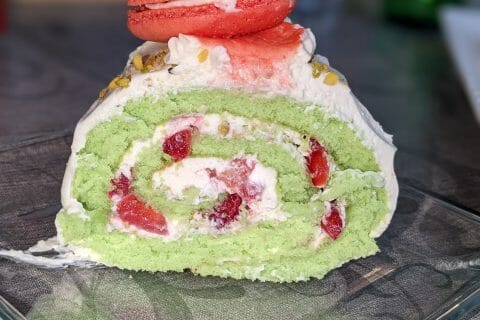 Cliquez pour zoomer ! Bûche de Noël framboises et chocolat blanc Thermomix par douniabek