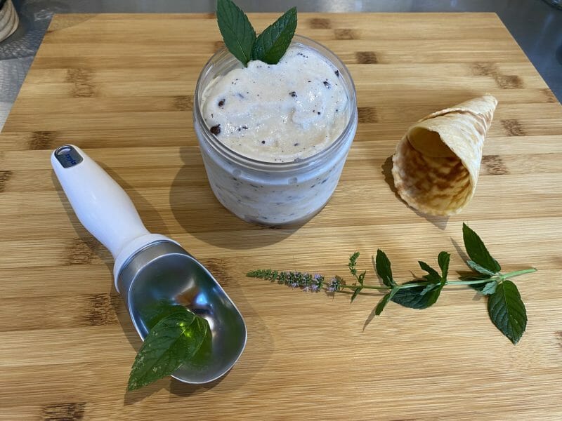 Cliquez pour zoomer ! Glace menthe chocolat Thermomix par cookiemag