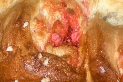 Cliquez pour zoomer ! Brioche aux pralines roses Thermomix par dimyasalyaaya