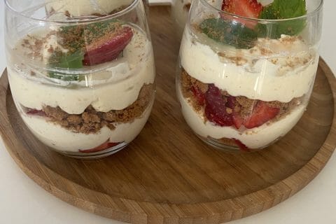 Cliquez pour zoomer ! Tiramisu aux framboises et spéculoos Thermomix par dimyasalyaaya