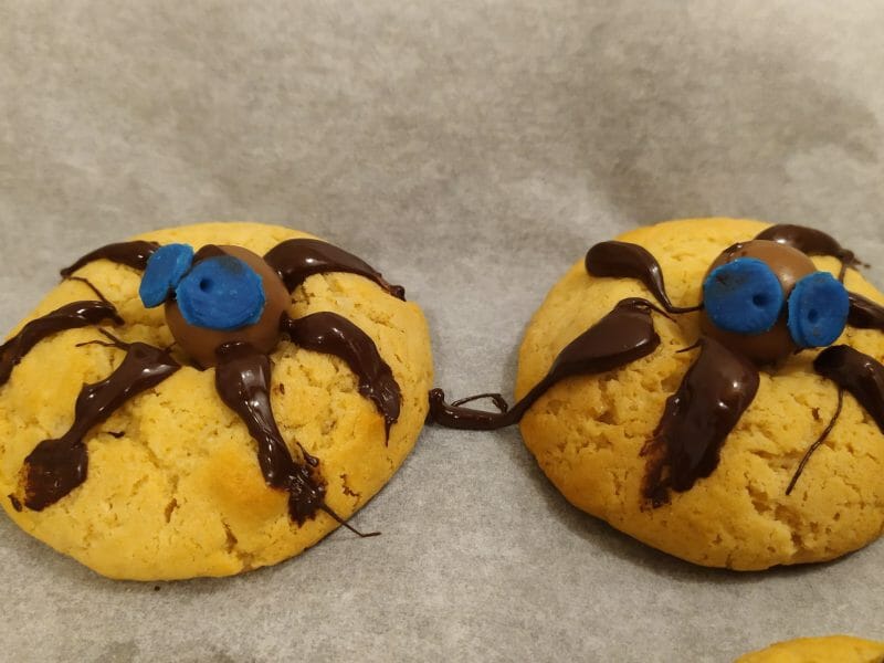 Cliquez pour zoomer ! Spider cookies – cookies araignées Thermomix par pipagriffon