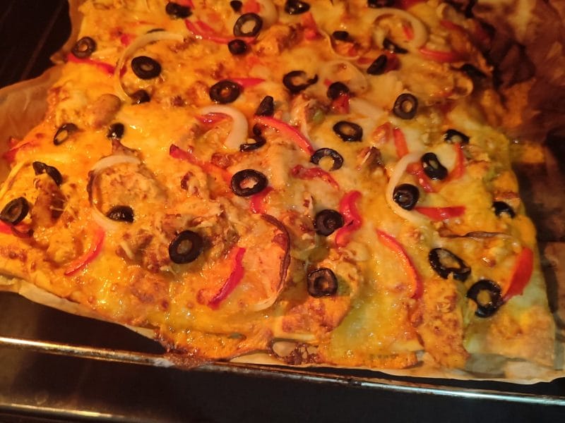 Cliquez pour zoomer ! Pizza poulet tandoori Thermomix par lauralouay