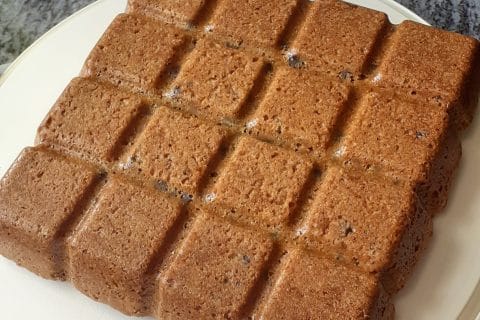 Cliquez pour zoomer ! Carrés spéculoos et chocolat blanc Thermomix par christine_460