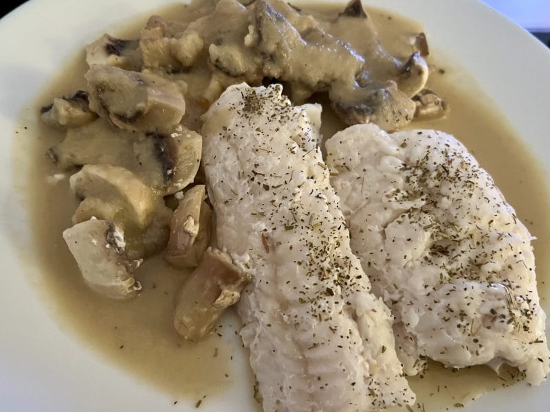 Cliquez pour zoomer ! Filets de sole aux crevettes et champignons Thermomix par Muyato