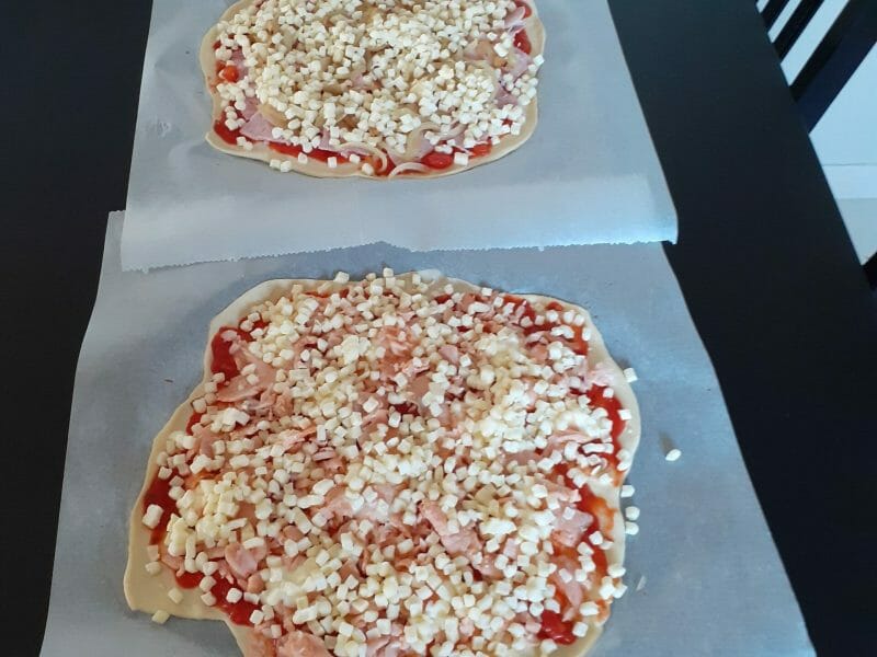 Cliquez pour zoomer ! Pizza Reine Thermomix par Angelju